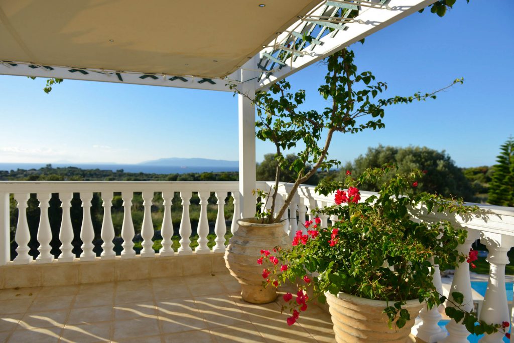 Villa Loukia - luxury villa in Kefalonia